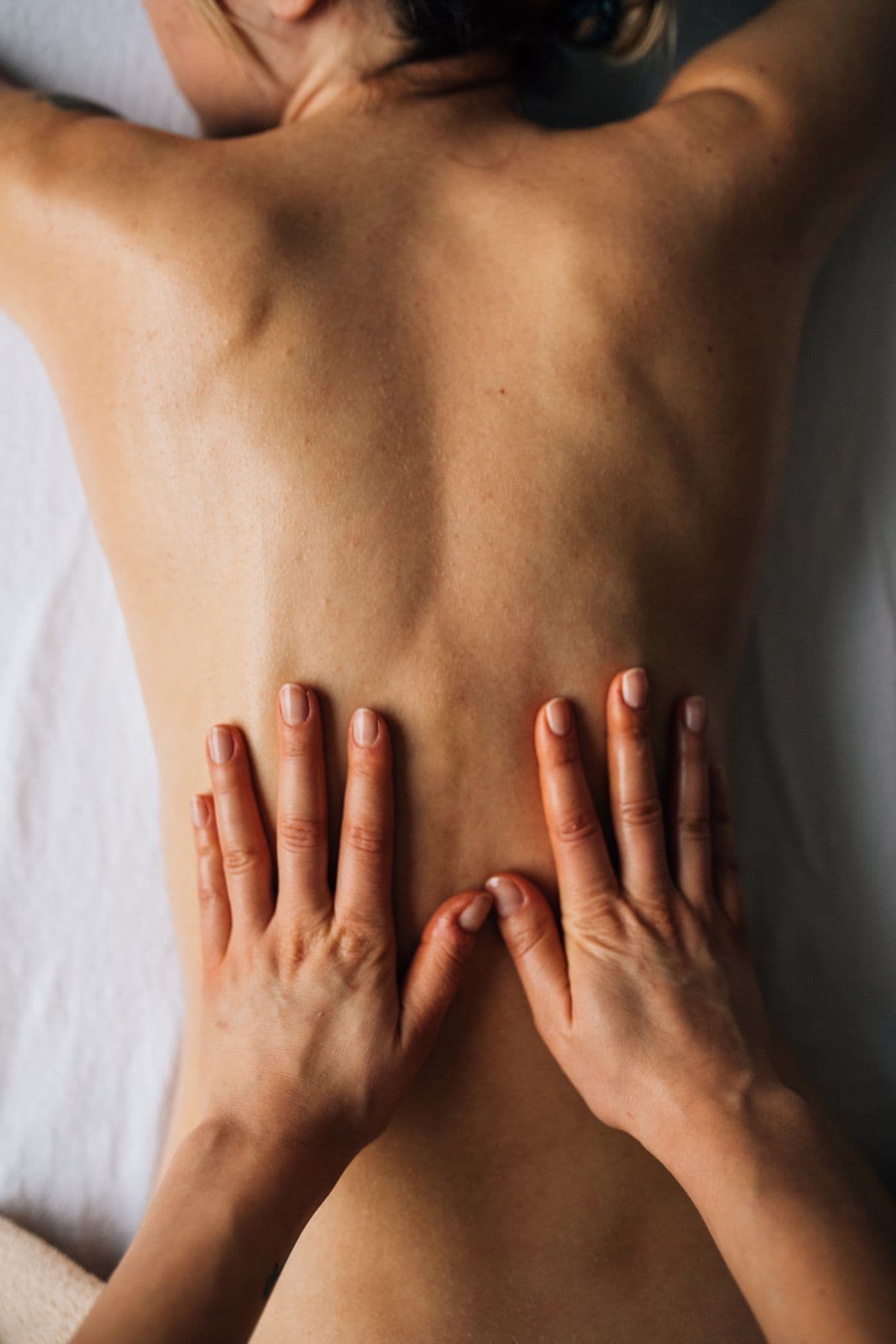 Pijat panggilan Balikpapan deep tissue